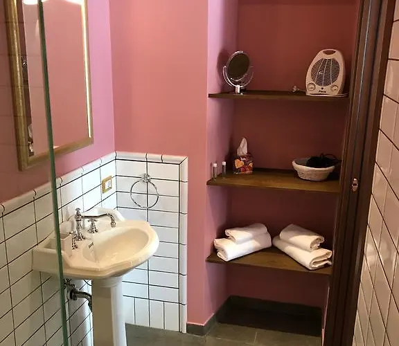 Maggiore B&B 카노비오